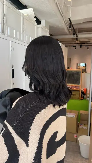 ミディアム non. ダブルカラー🎀🤍のヘアスタイル