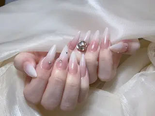 ネイル Lucky. Nail.Salonのネイルデザイン