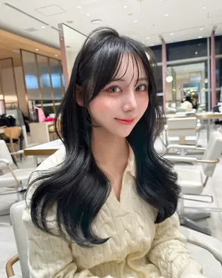 ロング カラー 🇰🇷韓国風くびれ ヘア🇰🇷中村優大のヘアスタイル