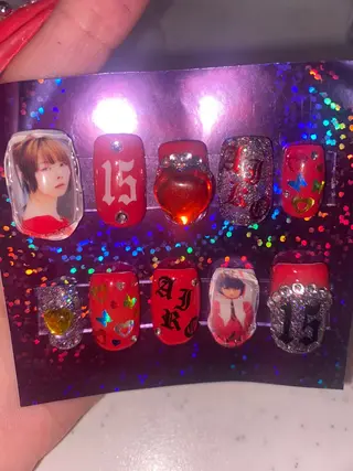 ネイル en　nail 池袋店所属・個性派🌺推しネイル 💅💞hota🐇のネイルデザイン