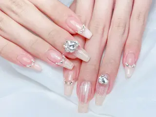 ネイル M🌷nail 長さだし専門店のネイルデザイン