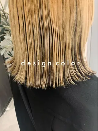 ミディアム カラー RINA🧤 デザインとボブのヘアスタイル