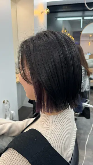 ショート カラー WISTERIA P LUS1 ikumiのヘアスタイル