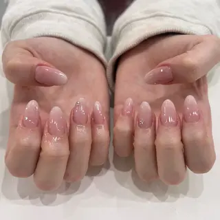 ネイル SHIORI🐈‍⬛ 韓国⌇ワンホンネイルのネイルデザイン