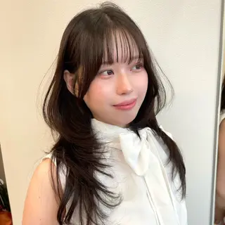 セミロング minami🤎 レイヤーカットのヘアスタイル