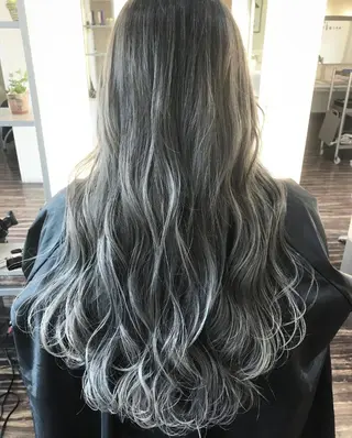 ロング カラー 髪質改善サロン 心斎橋ARCHEのヘアスタイル