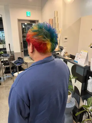 ショート カラー メンズ dogstar 加藤翔大のヘアスタイル