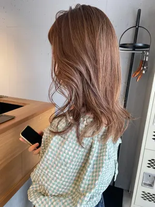 ロング カラー 東 みのりのヘアスタイル