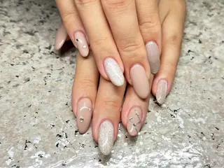 ネイル mau nail ,to skinのネイルデザイン