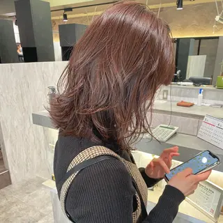 ミディアム カラー 荒川 ひなの 新川崎のヘアスタイル