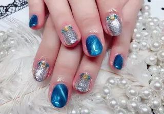 ネイル マジック ミラーのネイルデザイン