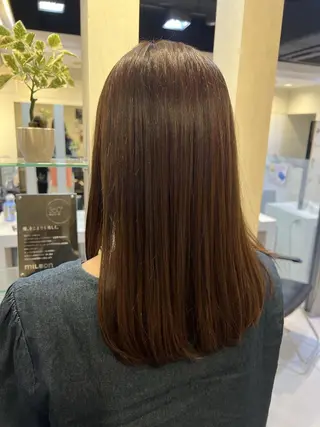 ハイライト特化小澤 奈津美のヘアスタイル