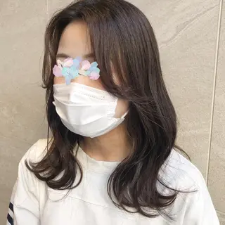 セミロング 韓国ヘア 🇰🇷 RUKA 🩵🤍のヘアスタイル
