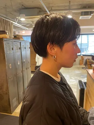 ショート カラー さの あやねのヘアスタイル