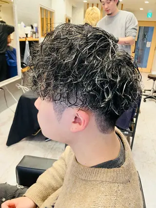 パーマ メンズ メンズ特化/パーマ/ フェードWATARUのヘアスタイル