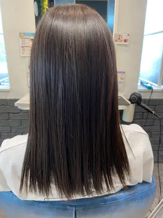 ミディアム TELA HAIR 宮川悠斗のヘアスタイル