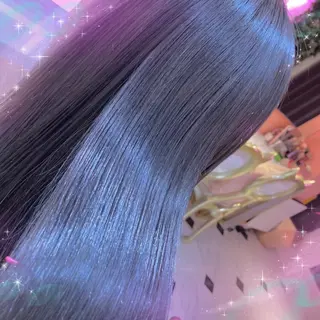 ロング カラー Beauty Sal on Milkのヘアスタイル