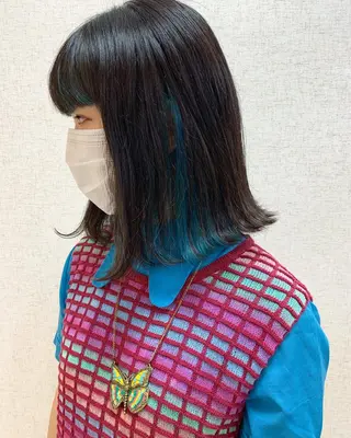 ミディアム カラー 立川 奈那子のヘアスタイル