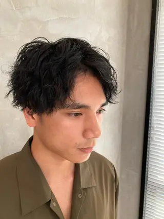 ショート パーマ メンズ 波巻きスパイラルパー マ/シャドウパーマ駿のヘアスタイル
