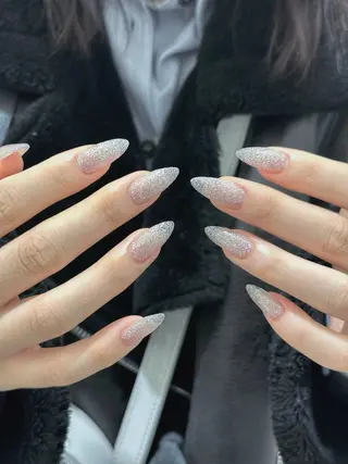 ネイル Eli Nails 新宿のネイルデザイン
