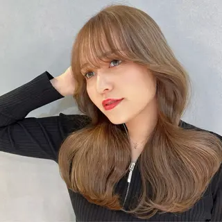 ロング まなり See.のヘアスタイル