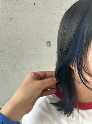 ショート カラー 丸山 莉世のヘアスタイル