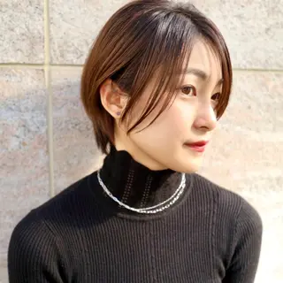 ショート カラー ヘアアレンジ トレンドヘア🩶 艶髪🩶yoshiのヘアスタイル
