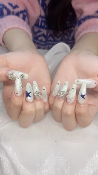 ネイル Rei _Nail 新宿のネイルデザイン