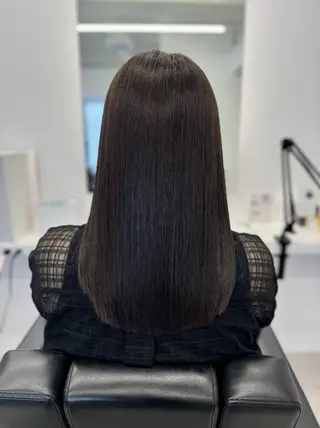 セミロング カラー 中田 汐音のヘアスタイル