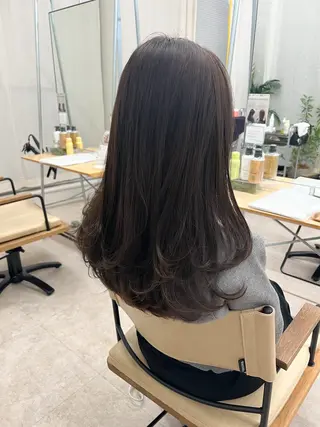 セミロング カラー 桑原 希吏のヘアスタイル