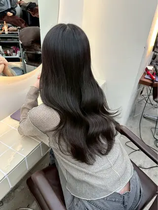 ロング emerge池袋東口 NANAのヘアスタイル