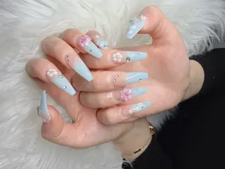 ネイル Lee Nailsのネイルデザイン