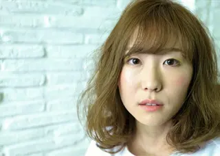 ミディアム セミロング カラー 薗部 創生のヘアスタイル