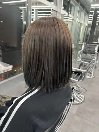 ミディアム 佐藤 莉子のヘアスタイル