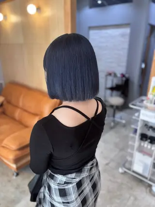 ミディアム miloc naha ナナカのヘアスタイル