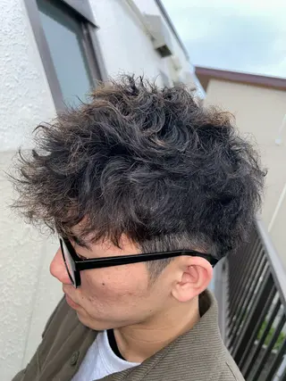 ショート パーマ メンズ 仙庭 風輝のヘアスタイル