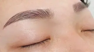 メンズ アイブロウ 木下 夢菜の眉毛・アイブロウイメージ