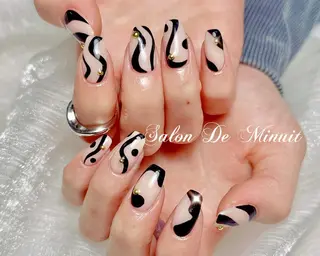 ネイル Momo 🤍のネイルデザイン