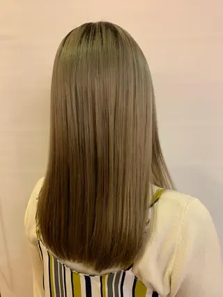 セミロング 榎本 美雪のヘアスタイル
