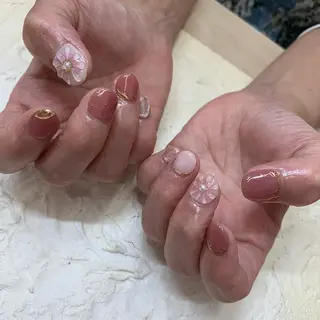 ネイル マキノ ユイのネイルデザイン