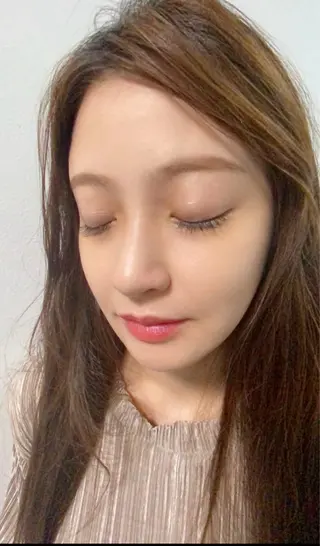 アイブロウ Uminim ともみのマツエク・マツパデザイン