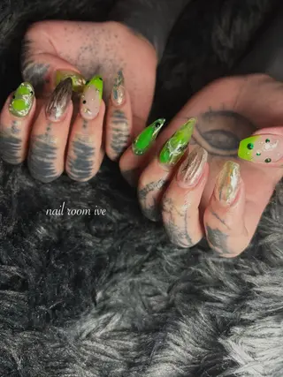 ネイル nail room IVEのネイルデザイン