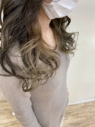 カラー SALOWIN栄 高須大貴のヘアスタイル