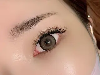 マツエク・マツパ 当日予約🉑目元から 輝く💎YUMI🫧のマツエク・マツパデザイン