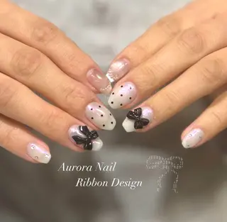 ネイル KANA  ︎︎のネイルデザイン