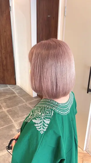 ミディアム 中川 舞のヘアスタイル