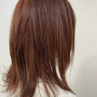 ミディアム カラー UMEDA FIGAROのヘアスタイル