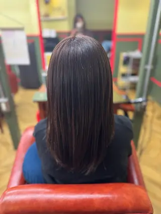 セミロング カラー 米倉 麻衣のヘアスタイル