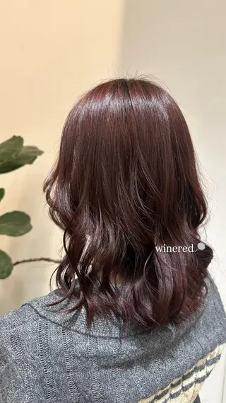 ミディアム カラー 垣内 奈緒のヘアスタイル