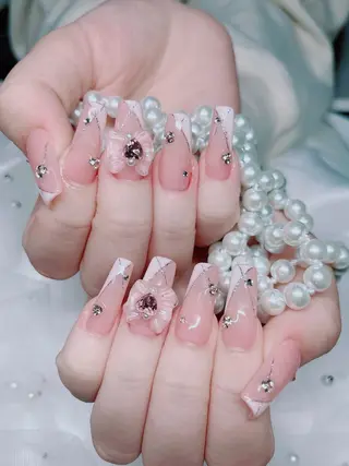 ネイル Cutil. Nail🌈のネイルデザイン
